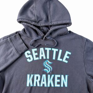 Seattle Kraken Hoodie Men’s XL Fanatics Blue Big Graphic Logo NHL Y2K